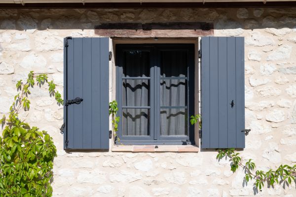 House Shutter Repair